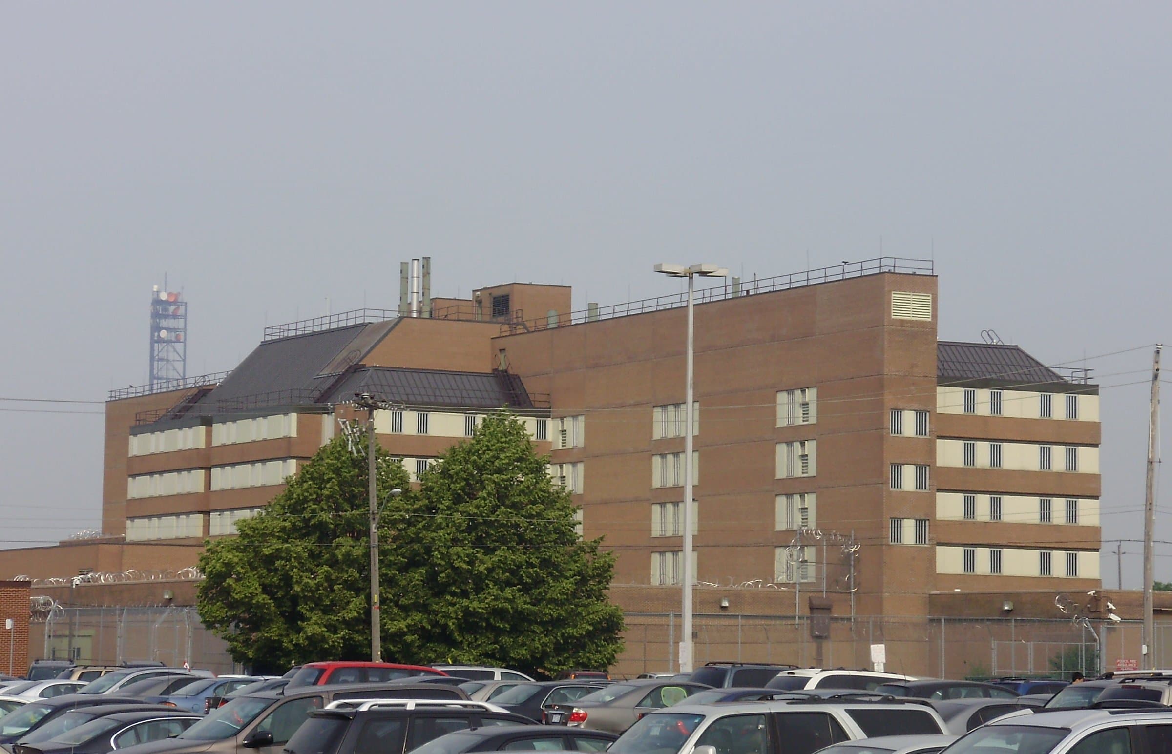 Exterior view of Toronto East Detention Centre