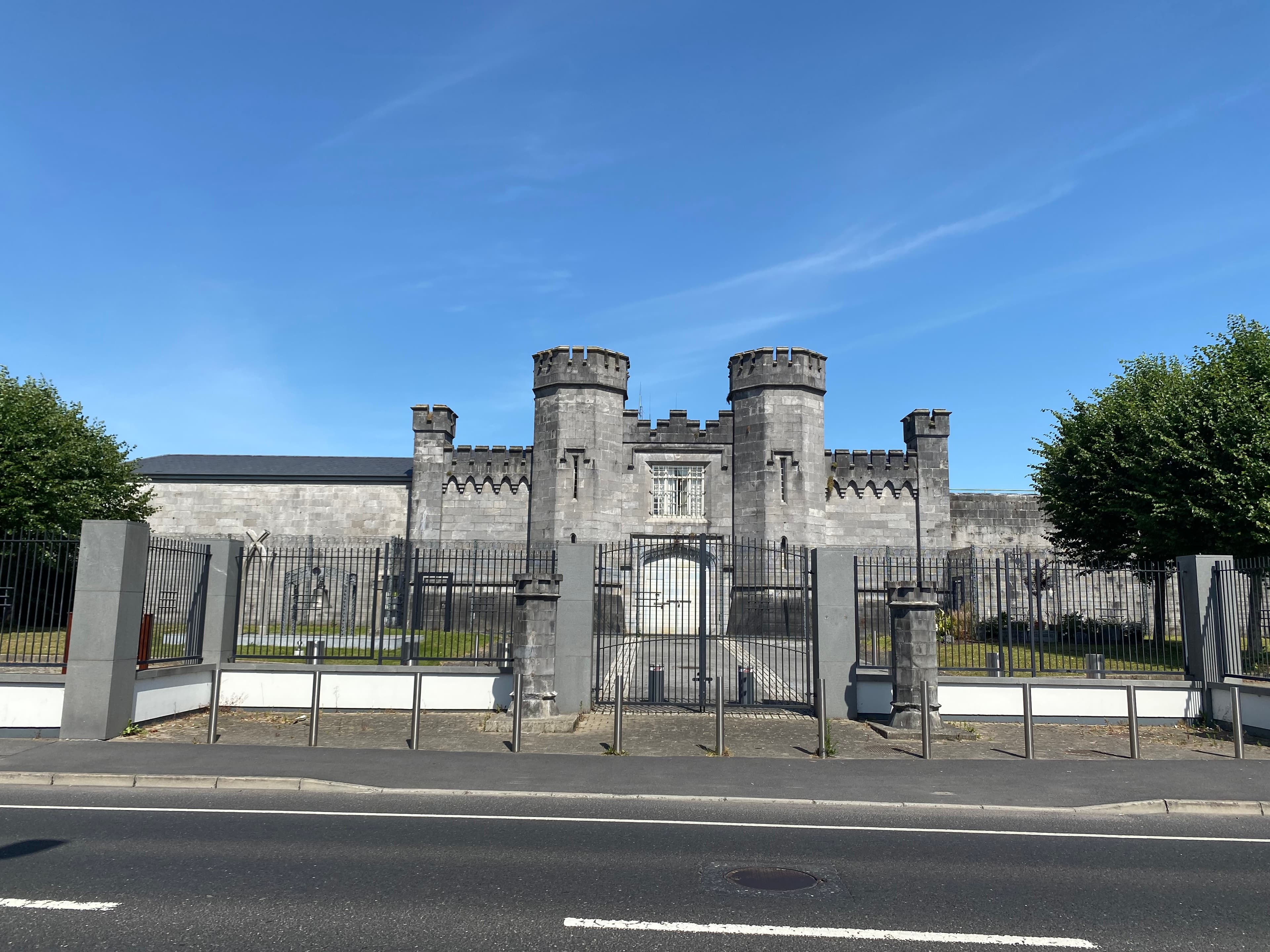 Exterior view of Portlaoise Prison